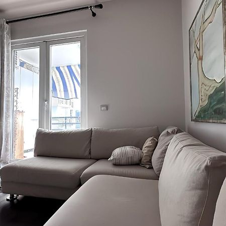 Cozynest Apartments Тирана Екстер'єр фото